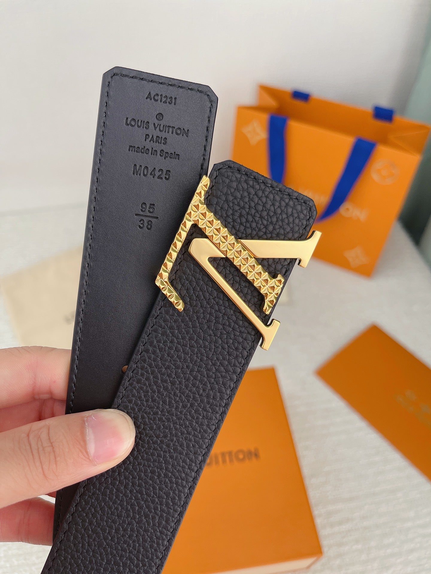 Vl - Luxury LUV BELTS 023