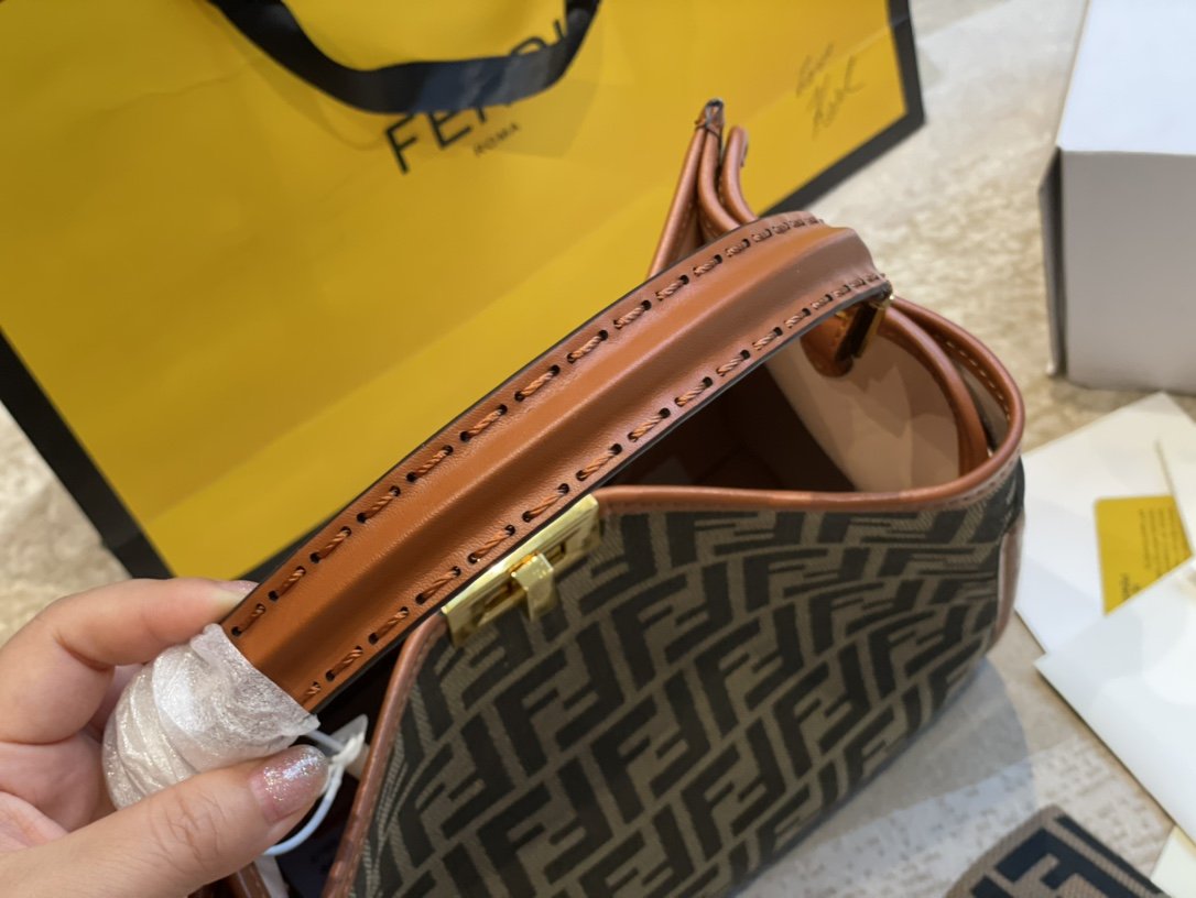VL - Luxury Edition Bags FEI 203