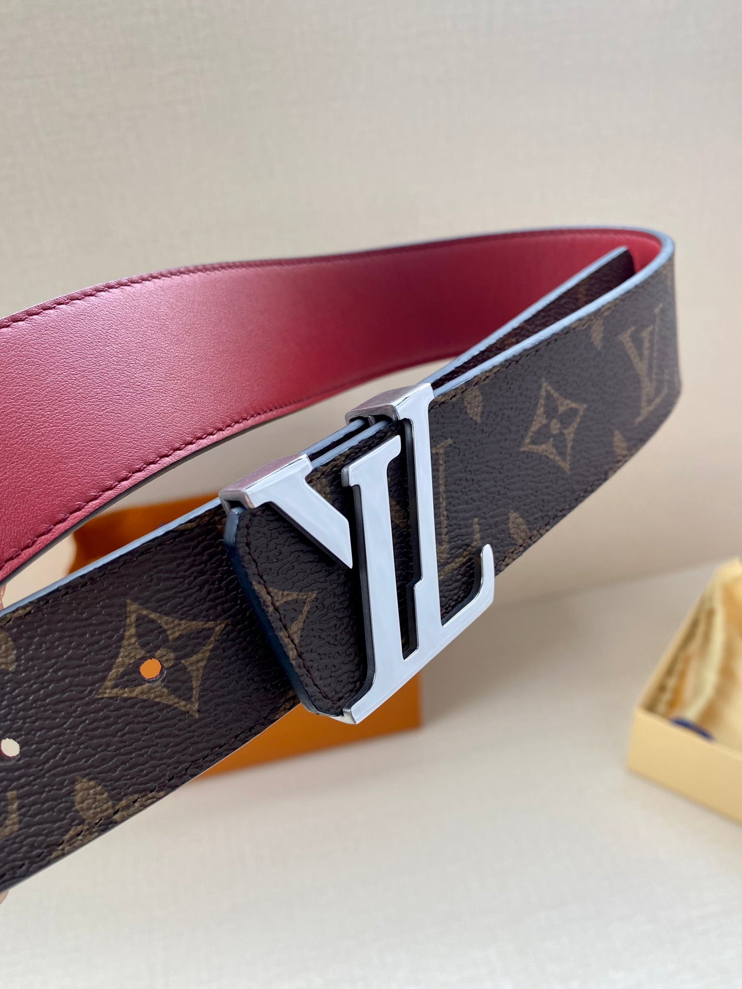 Vl - Luxury LUV BELTS 019