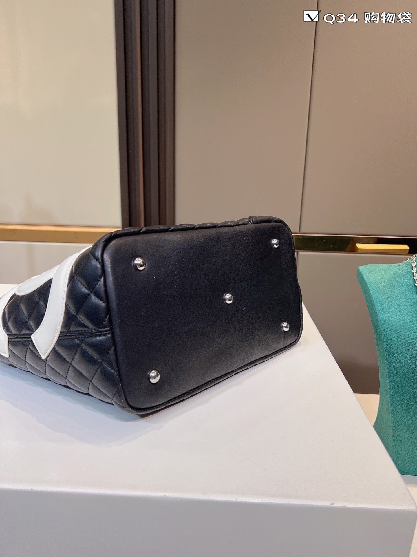 VL - Luxury Edition Bags CH-L 297