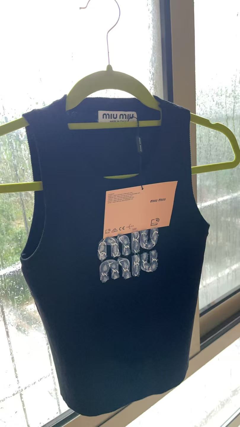 Luxury Fashion miu tops M25
