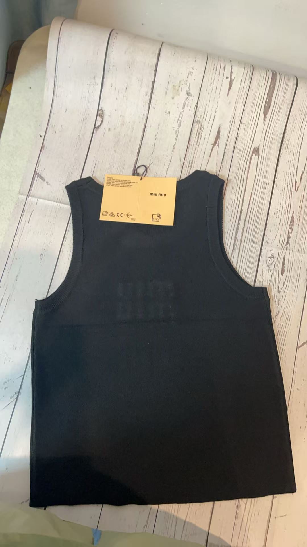 Luxury Fashion miu tops M29