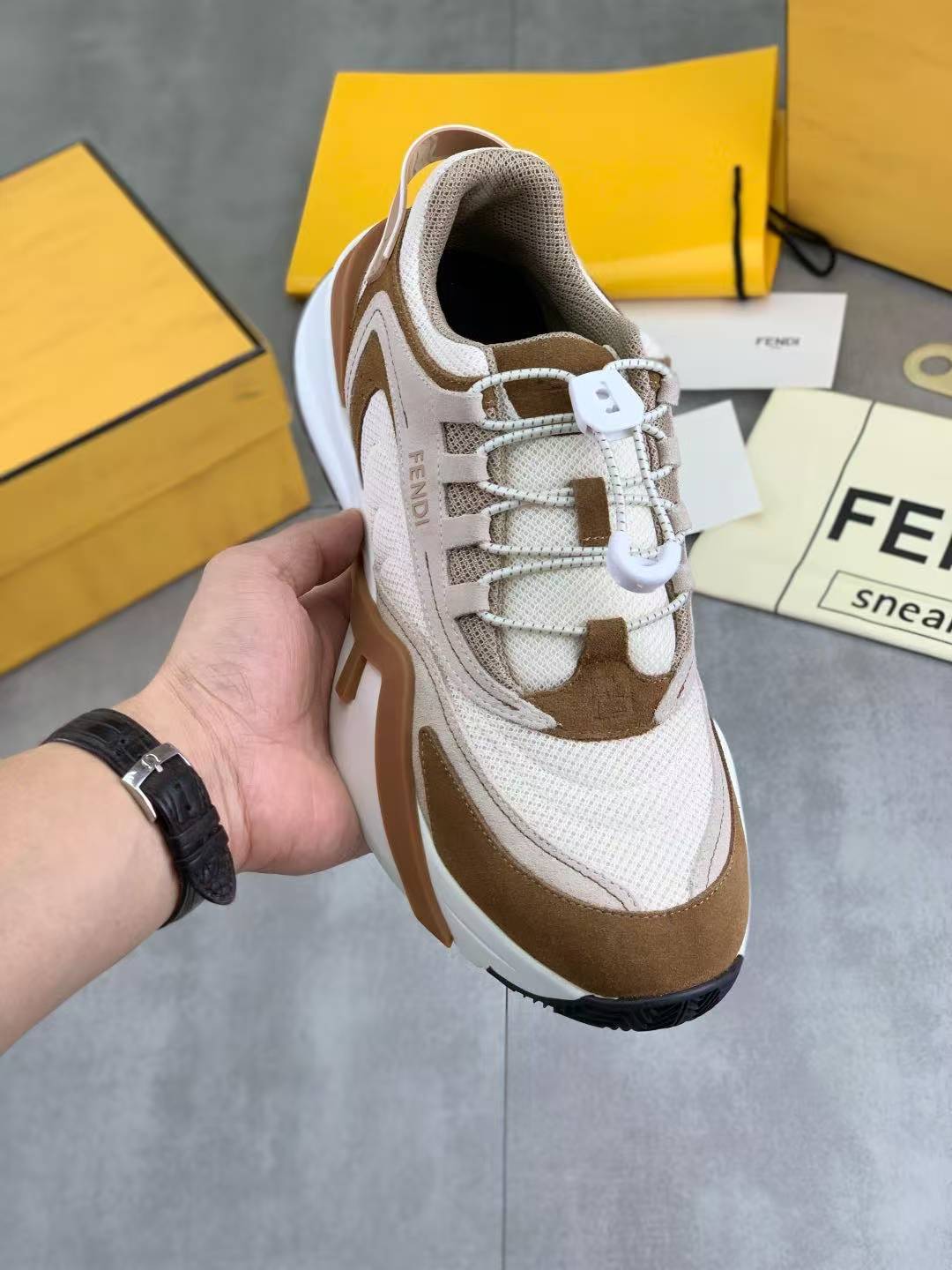 Luxury Edition Bags FEI sneaker