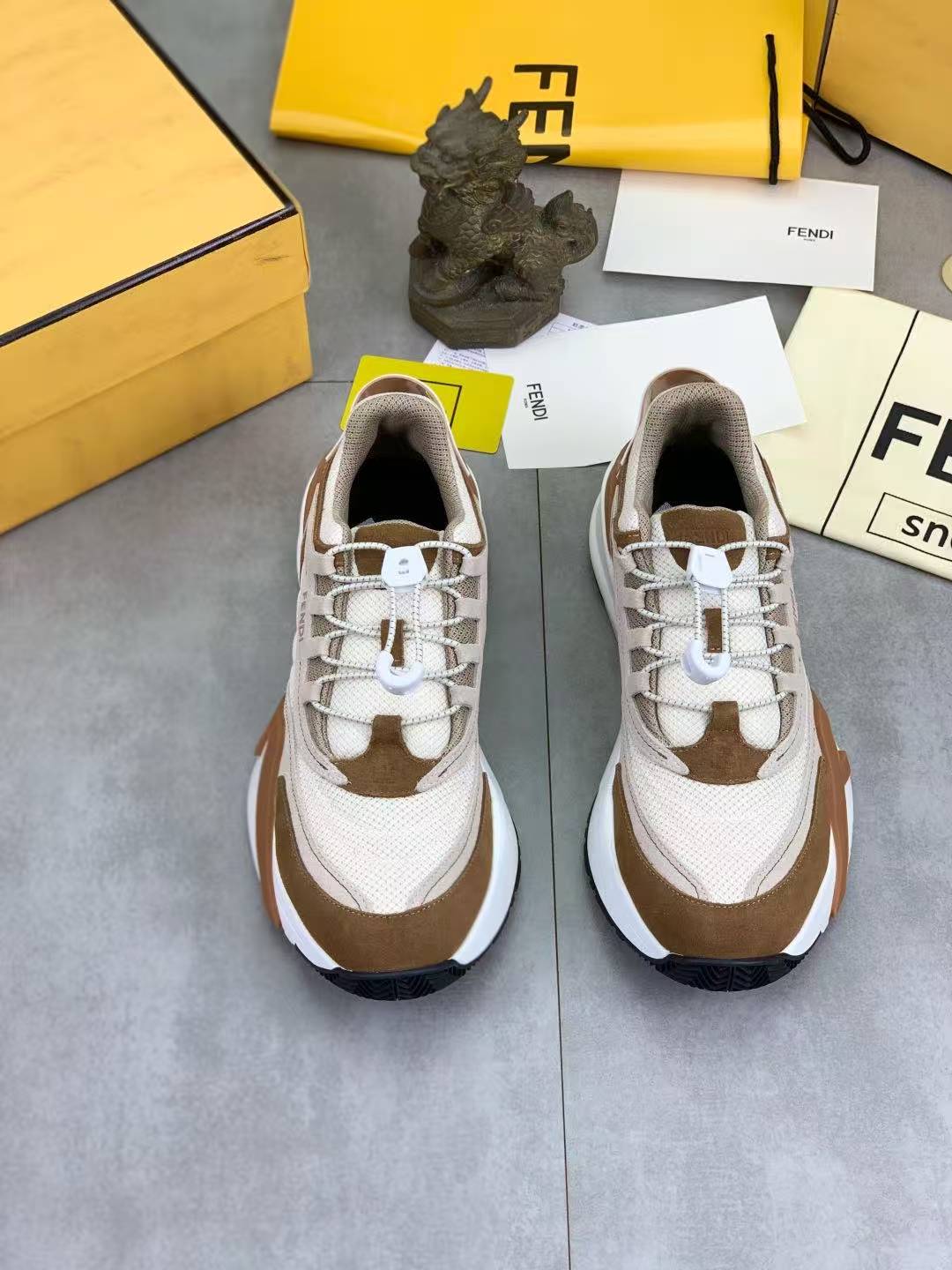 Luxury Edition Bags FEI sneaker