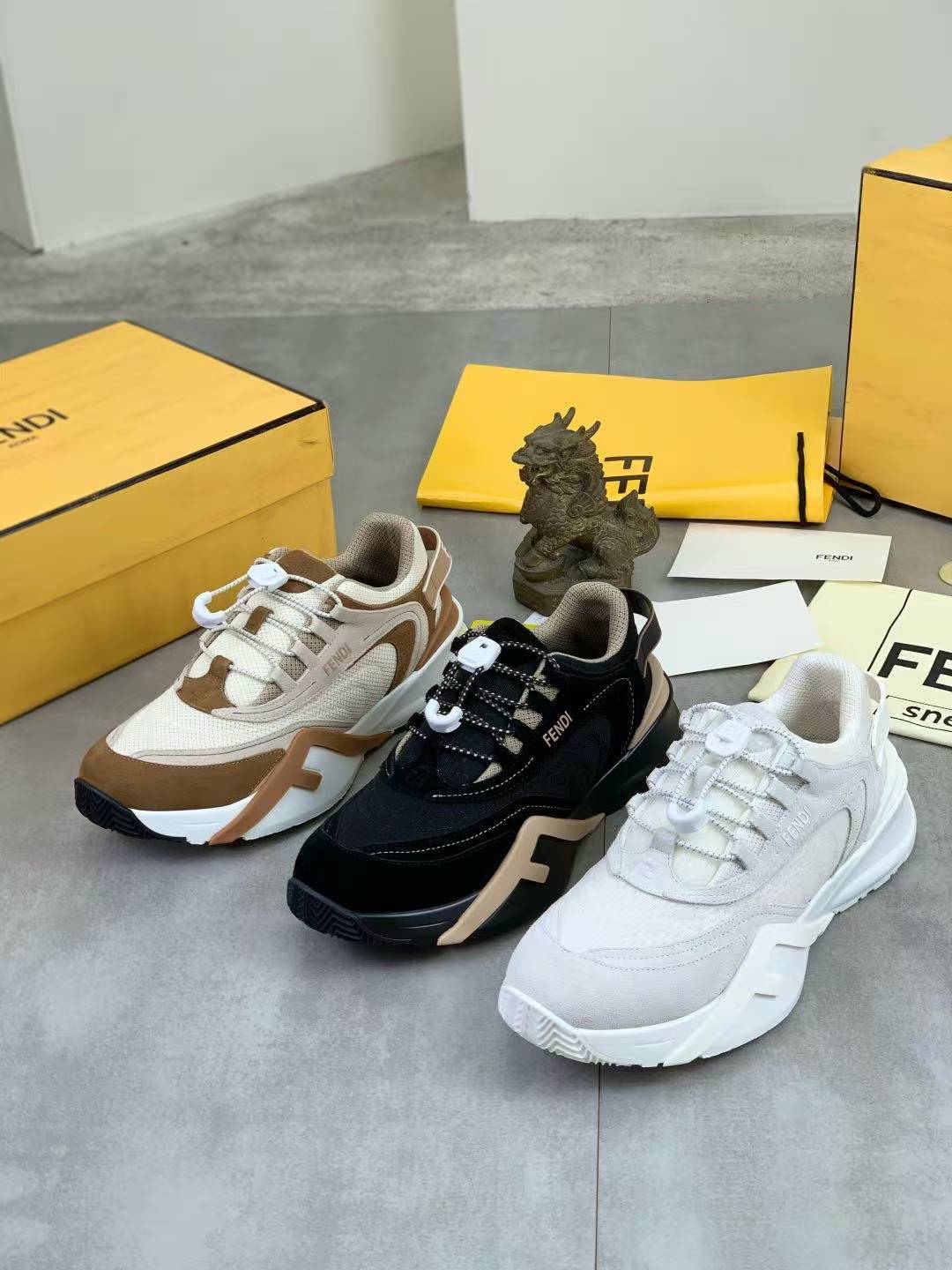 Luxury Edition Bags FEI sneaker