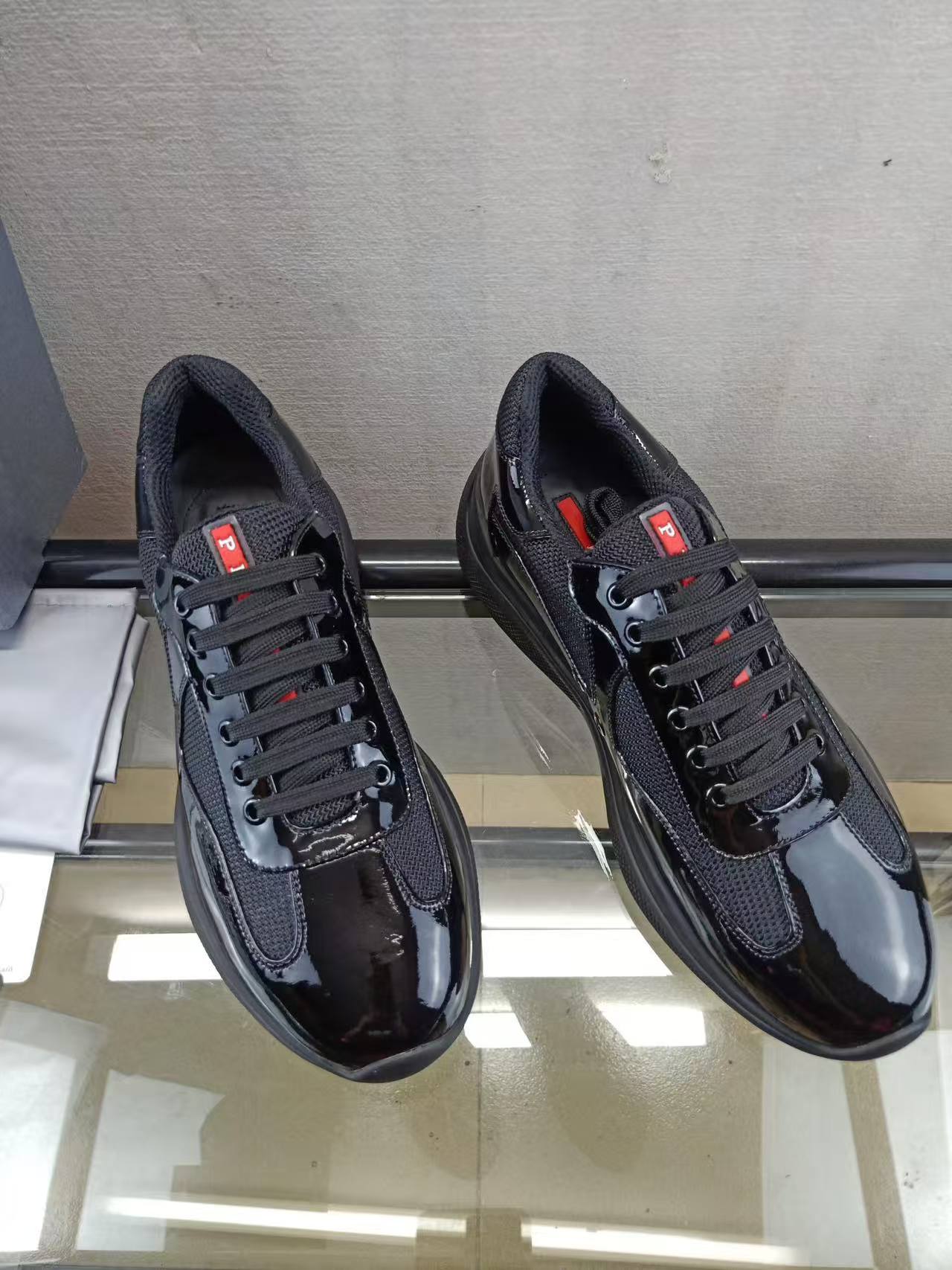 Customized luxury accessories Luxury MEN shoes