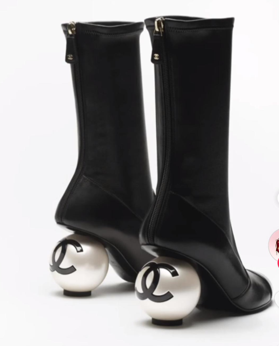 sneaker shoes Customized luxury boots