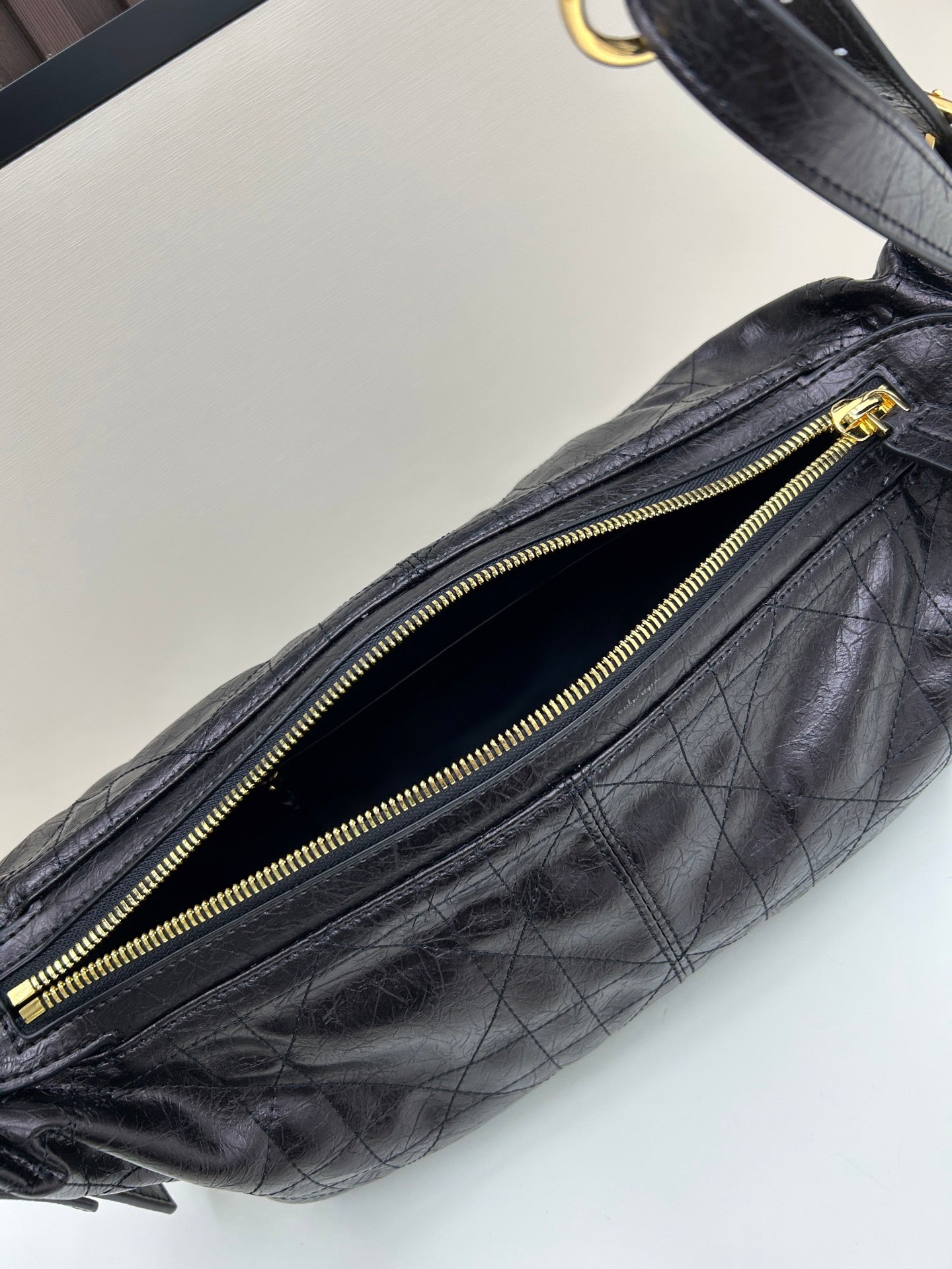 VL - Luxury Edition Bags DIR 157