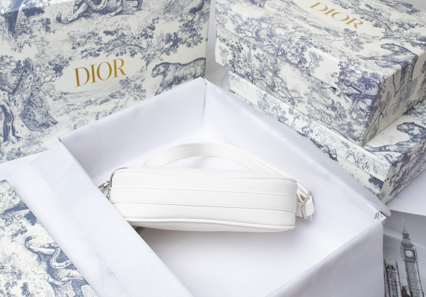 VL - Luxury Edition Bags DIR 110