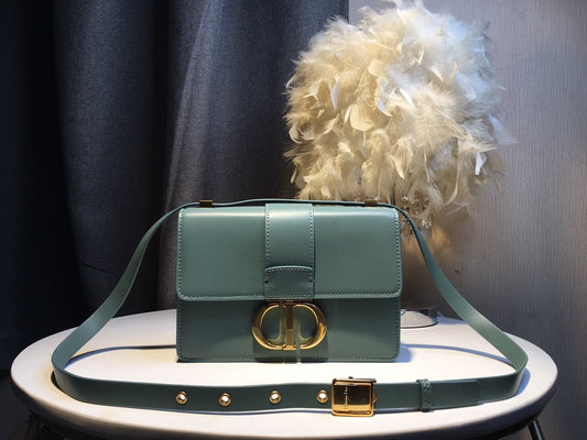 VL - Luxury Edition Bags DIR 239