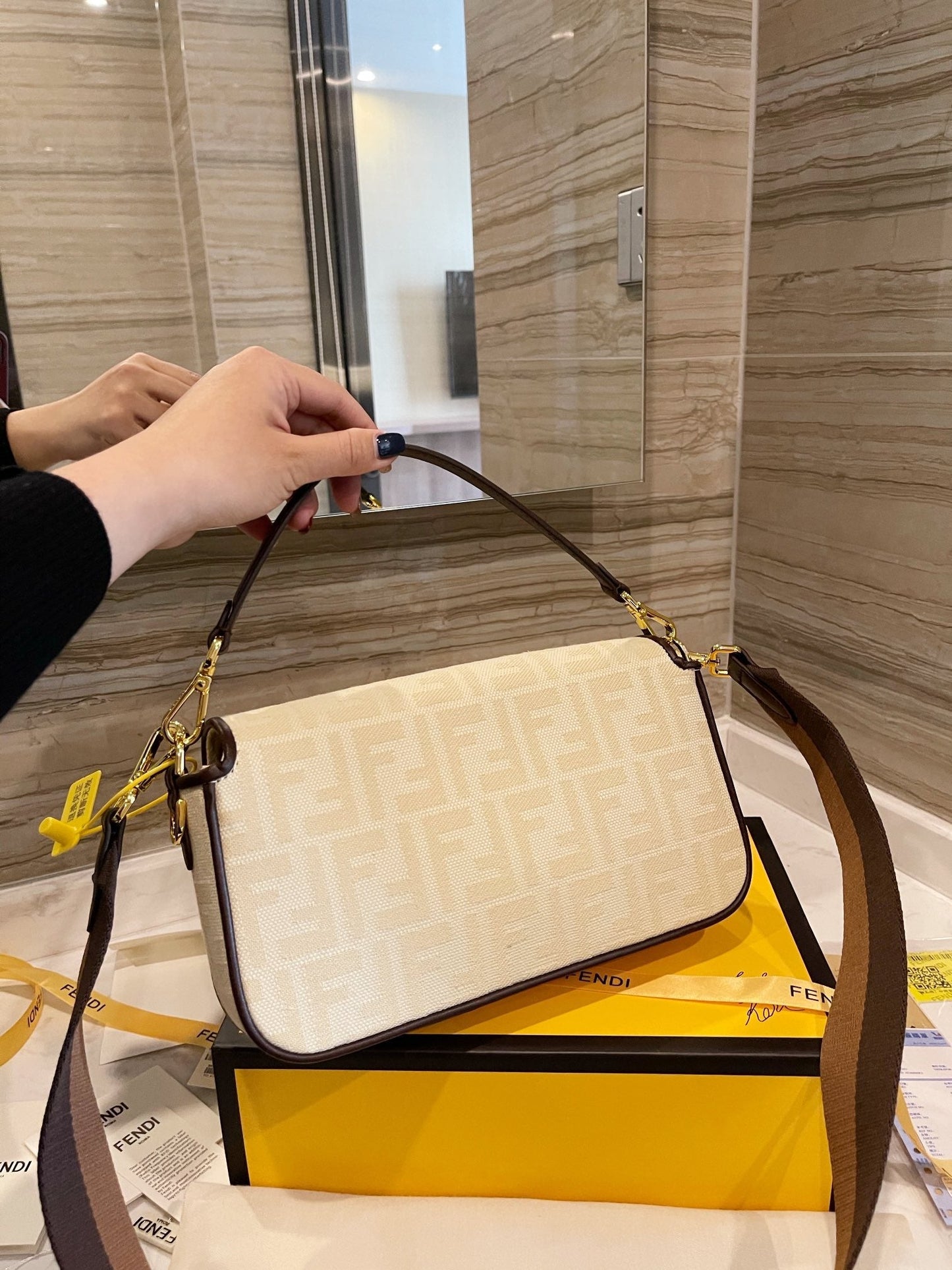 VL - Luxury Edition Bags FEI 128