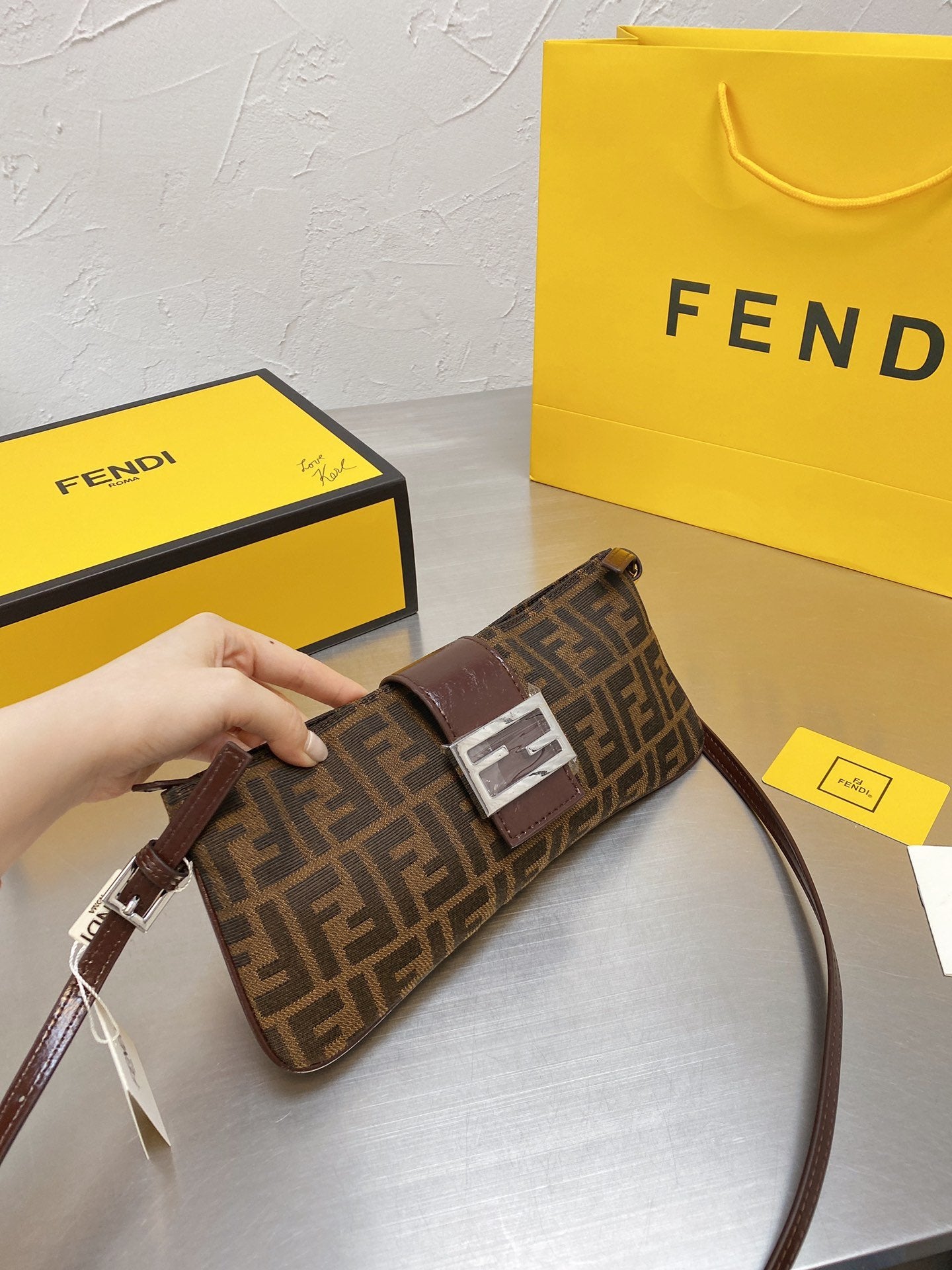 VL - Luxury Edition Bags FEI 113