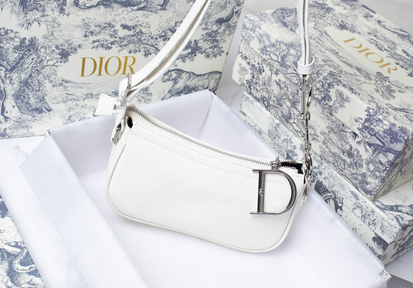 VL - Luxury Edition Bags DIR 110