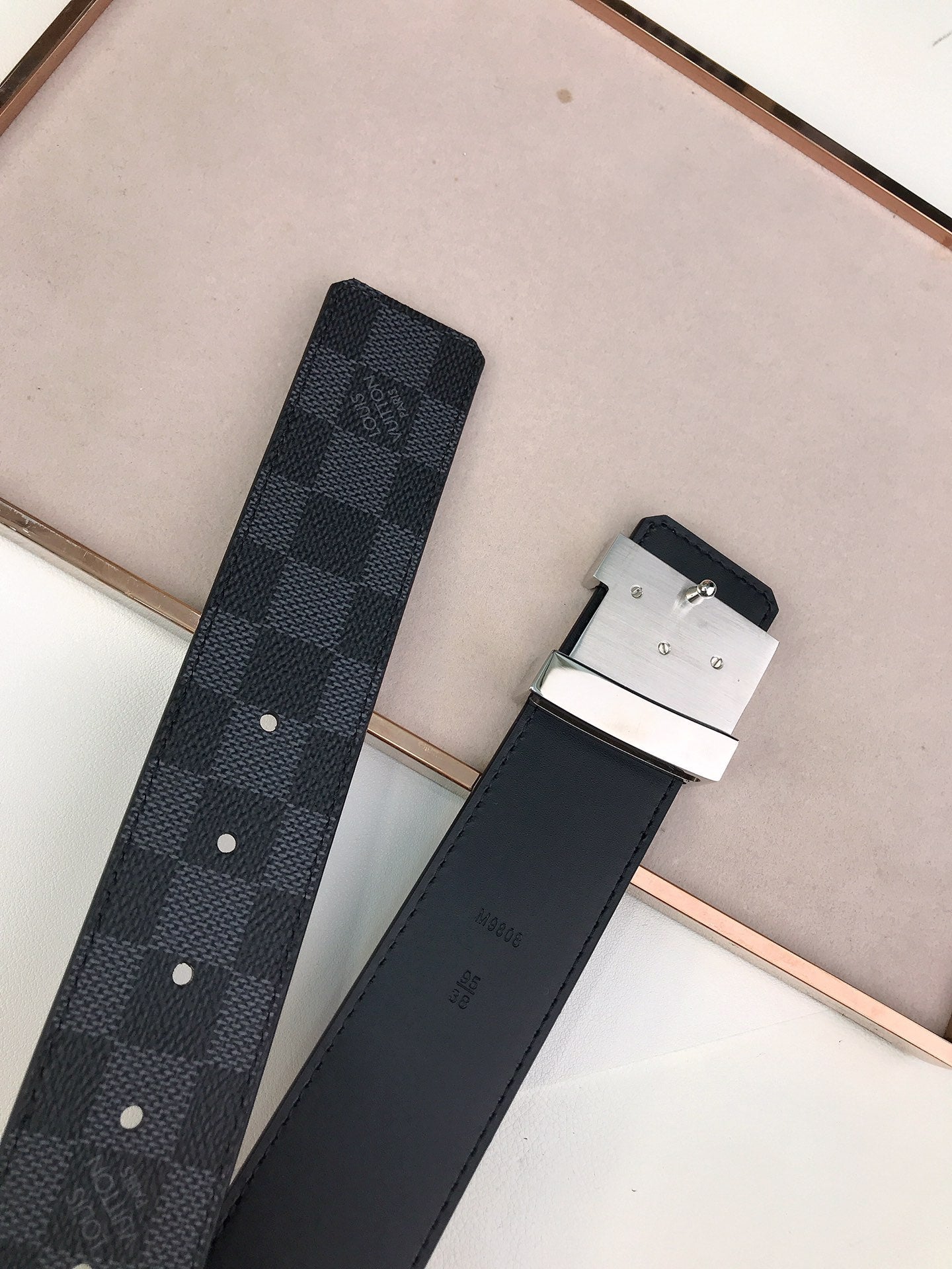Vl - Luxury  LUV  BELTS 005